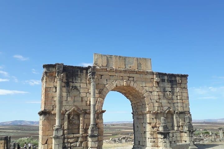 Day Tour to Volubilis & Meknes from Fes